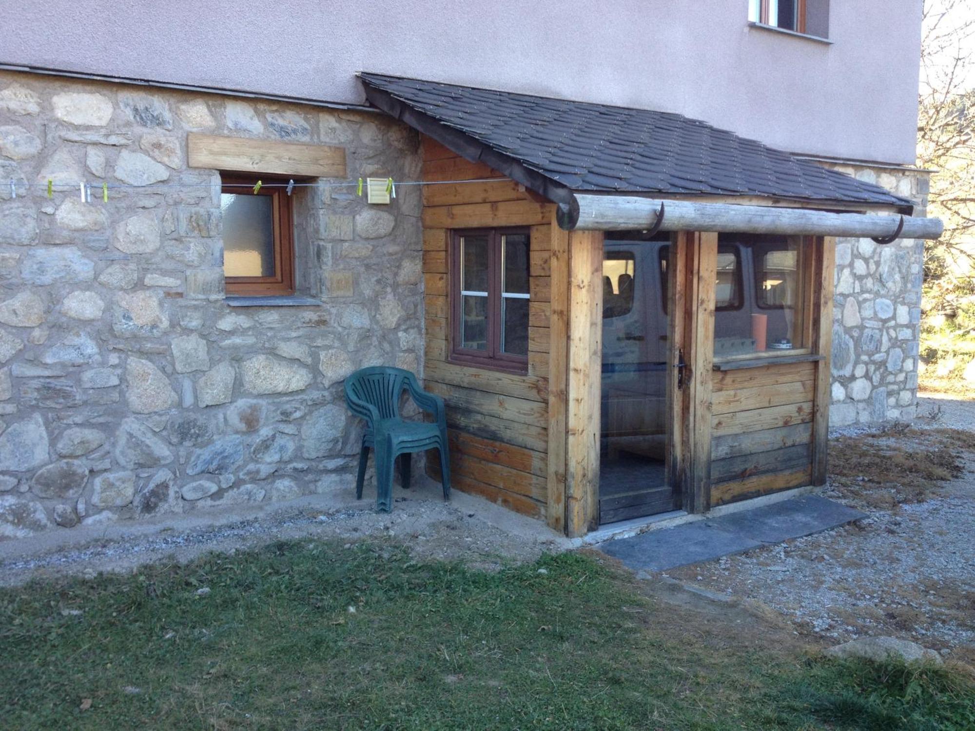Appartement Paisible Pres Des Pistes De Ski 4 Pers Fontrabiouse Exterior photo